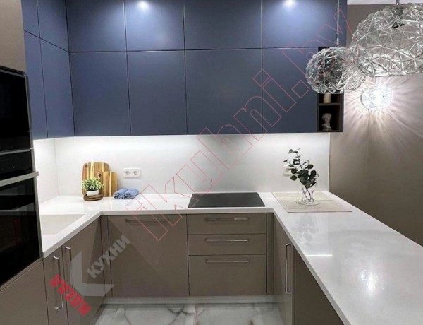 П — образная кухня №06